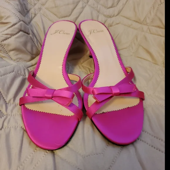 J Crew Pink Bow Heels NEW Avery Velvet Vintage Quartz Pink Black